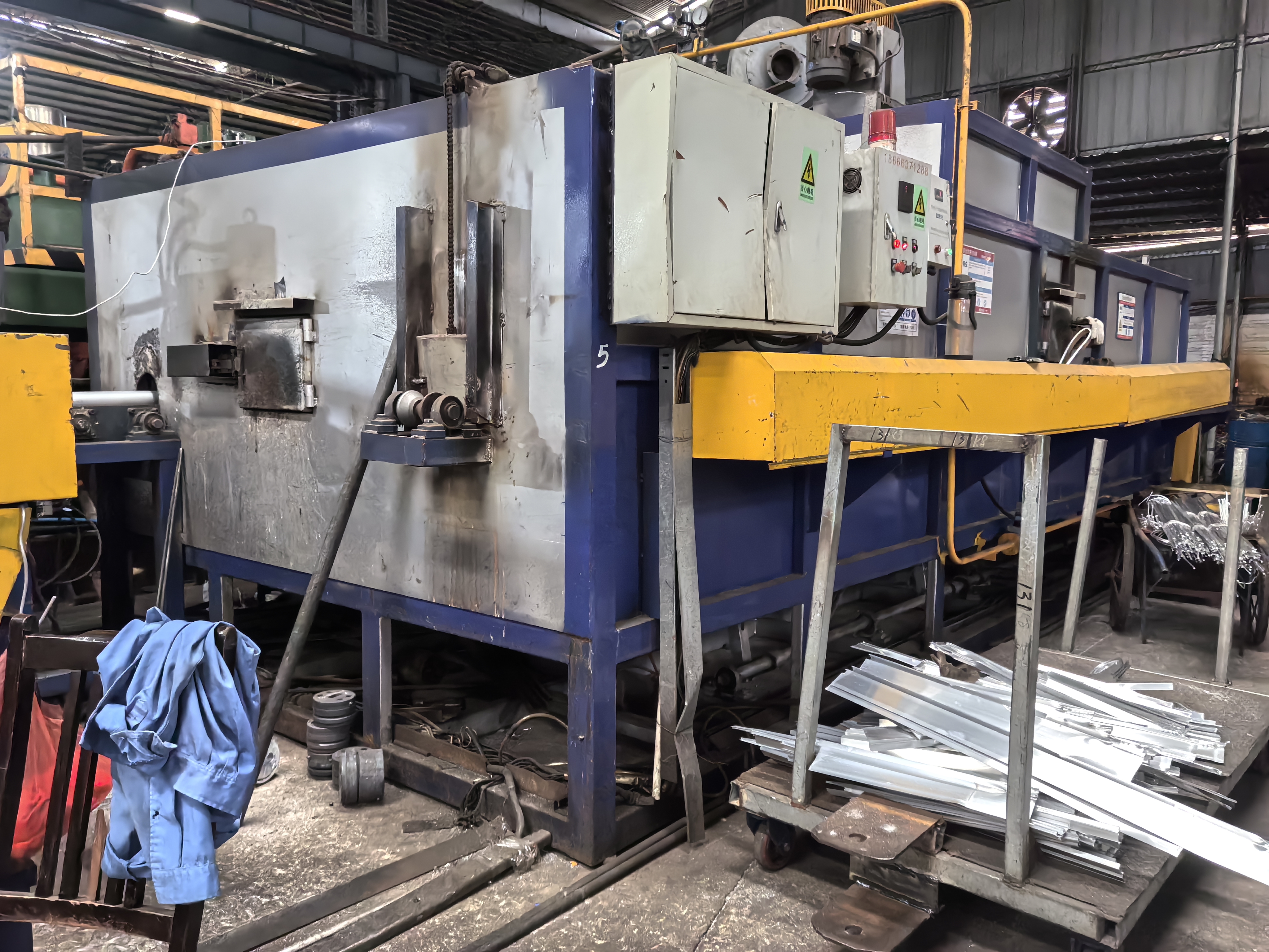 Aluminum rod heating